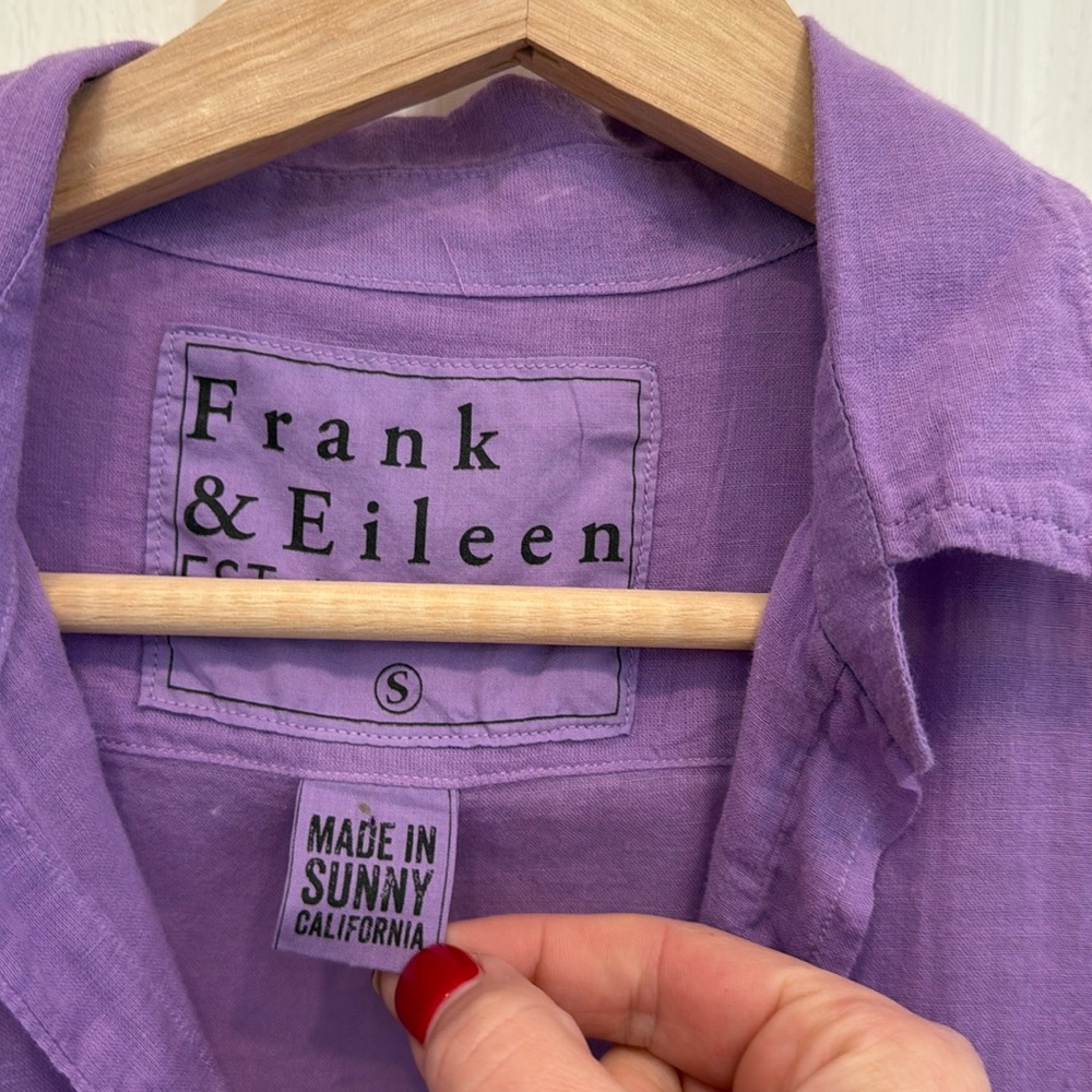 Frank & Eileen Lavender Eileen Button Down - image 4